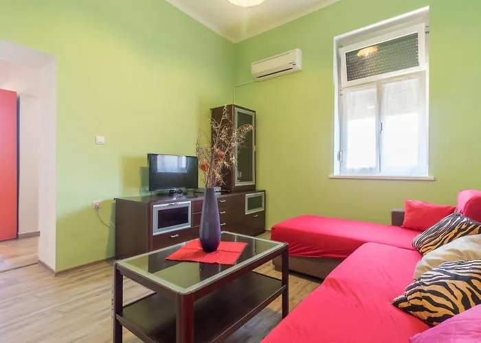 Monteparadiso 풀라