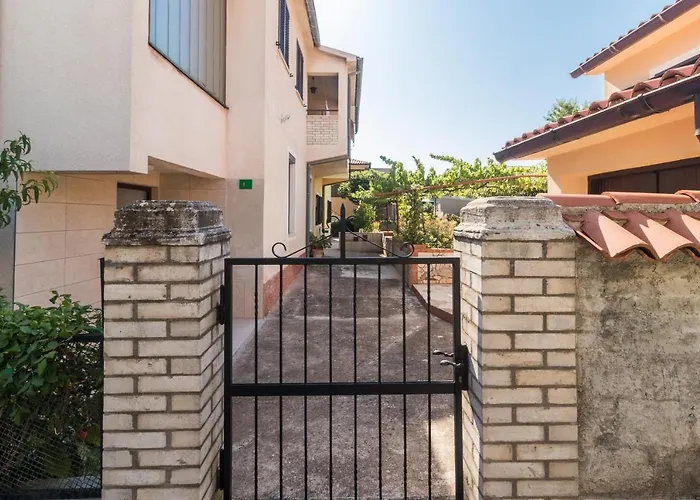 Monteparadiso 아파트